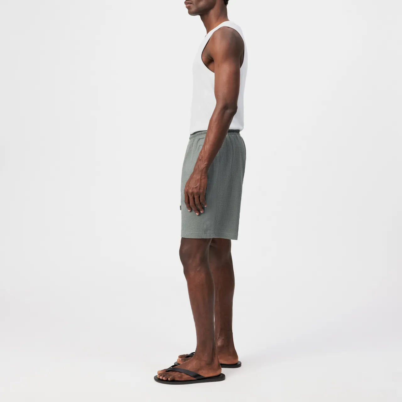 Short Brikko