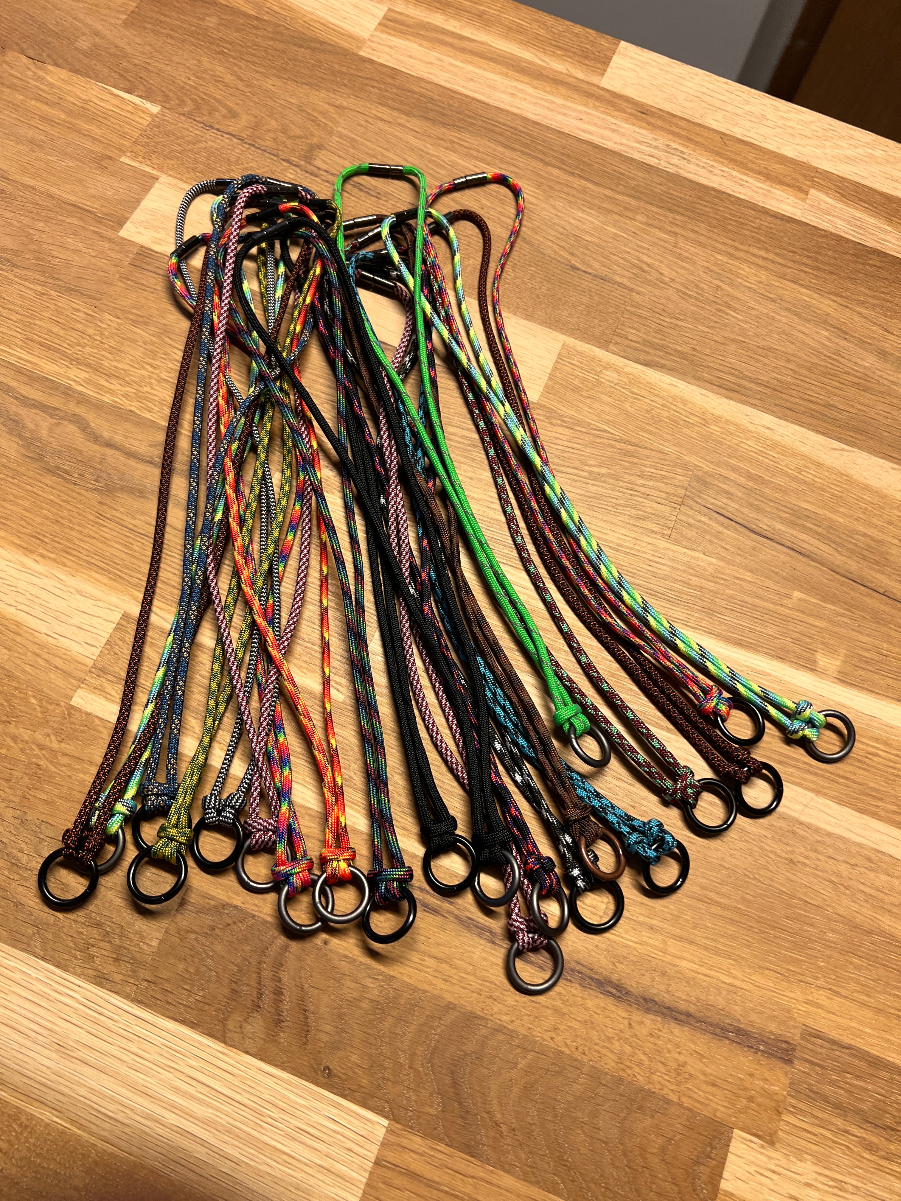 Nacklace Sun Glasses