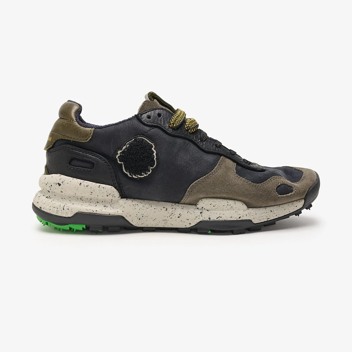 Schuh Chacrona