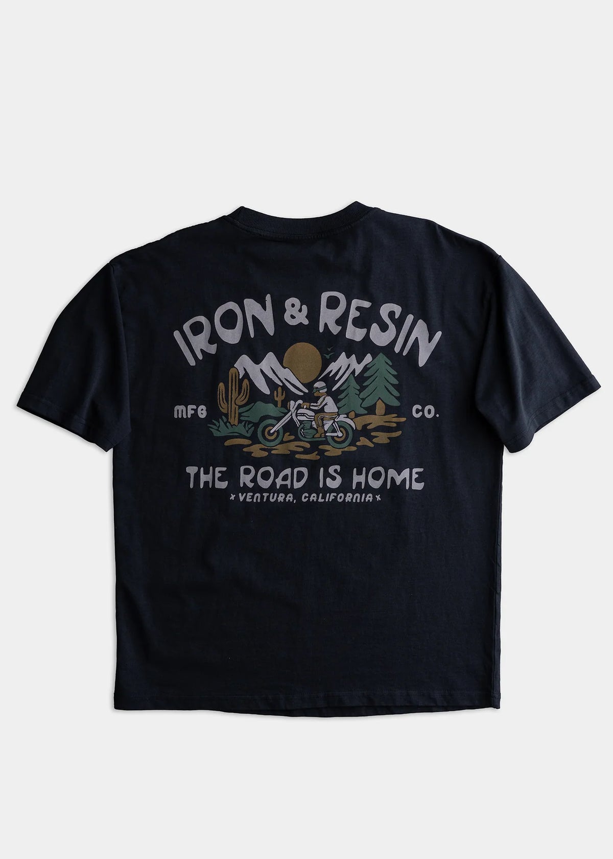 T-Shirt ROAD IS HOME