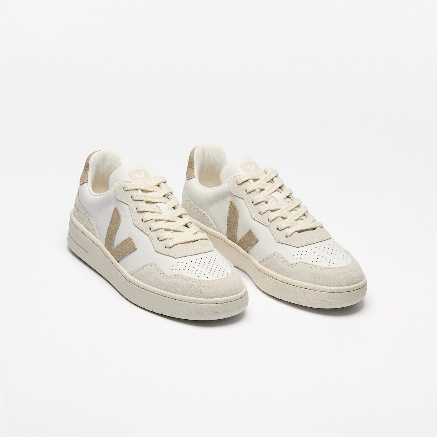 Sneaker V90